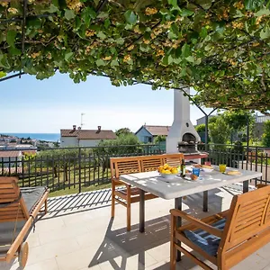 House Ingrid , Pula Chorwacja